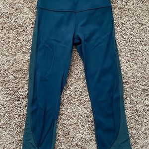 Lululemon High Rise Crop